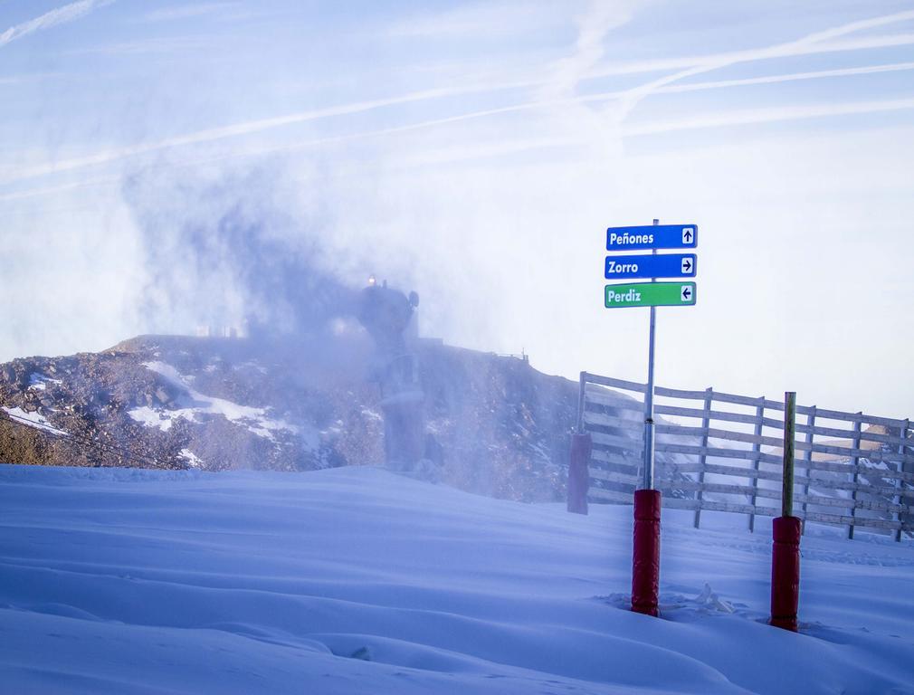 Apartamentos Genciana Asn Sierra Nevada Exteriör bild